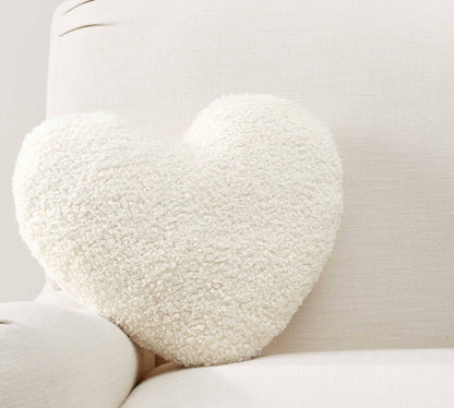 Heart-shaped plush throw pillow decoration